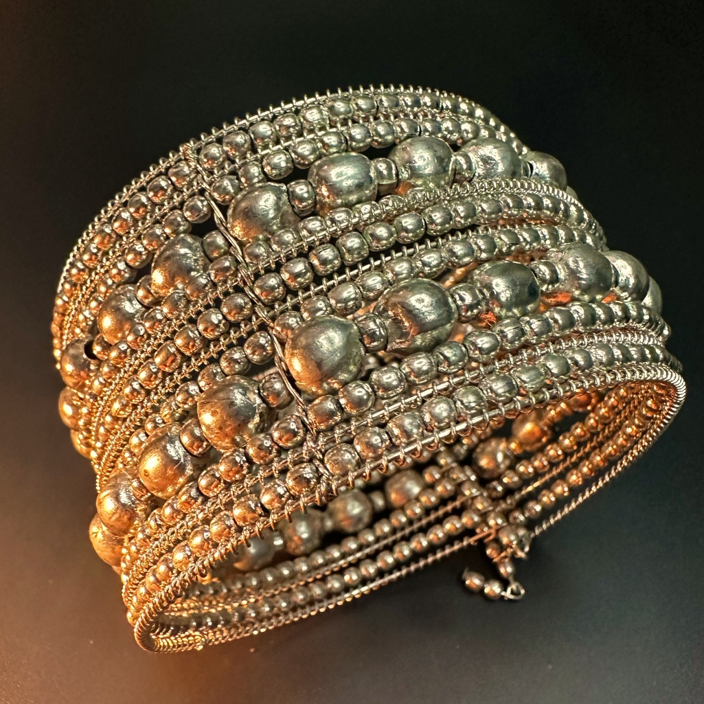 Dazzling Cuff
